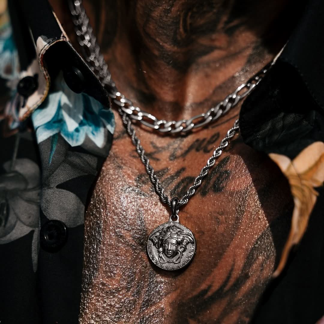Medusa Pendant | Gun Metal - Image 2