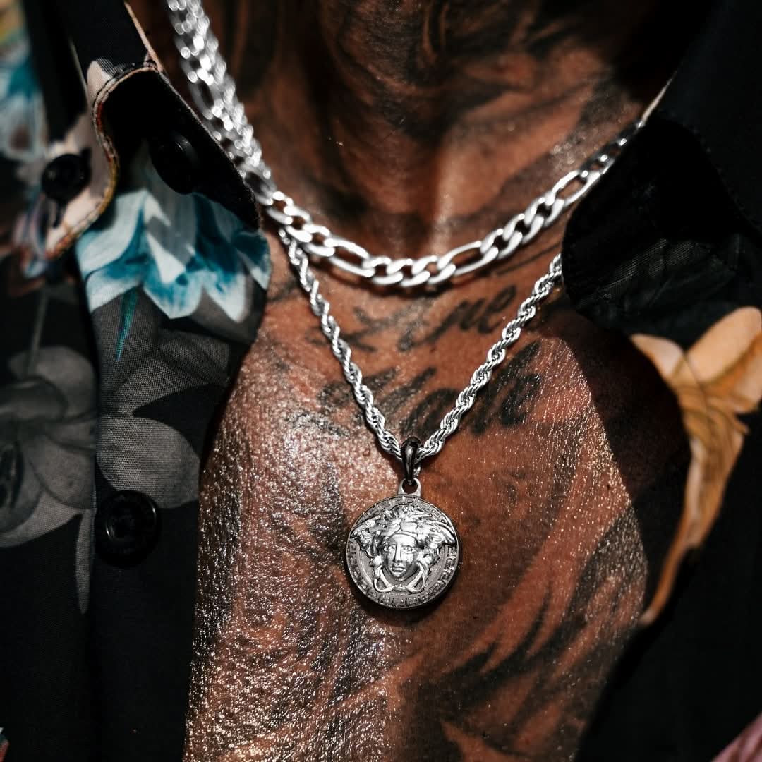 Medusa Pendant | Gun Metal & Silver - Image 2