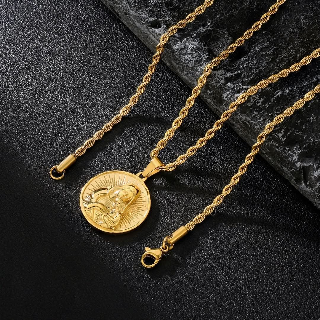St Mary Pendant | Gold - Image 5