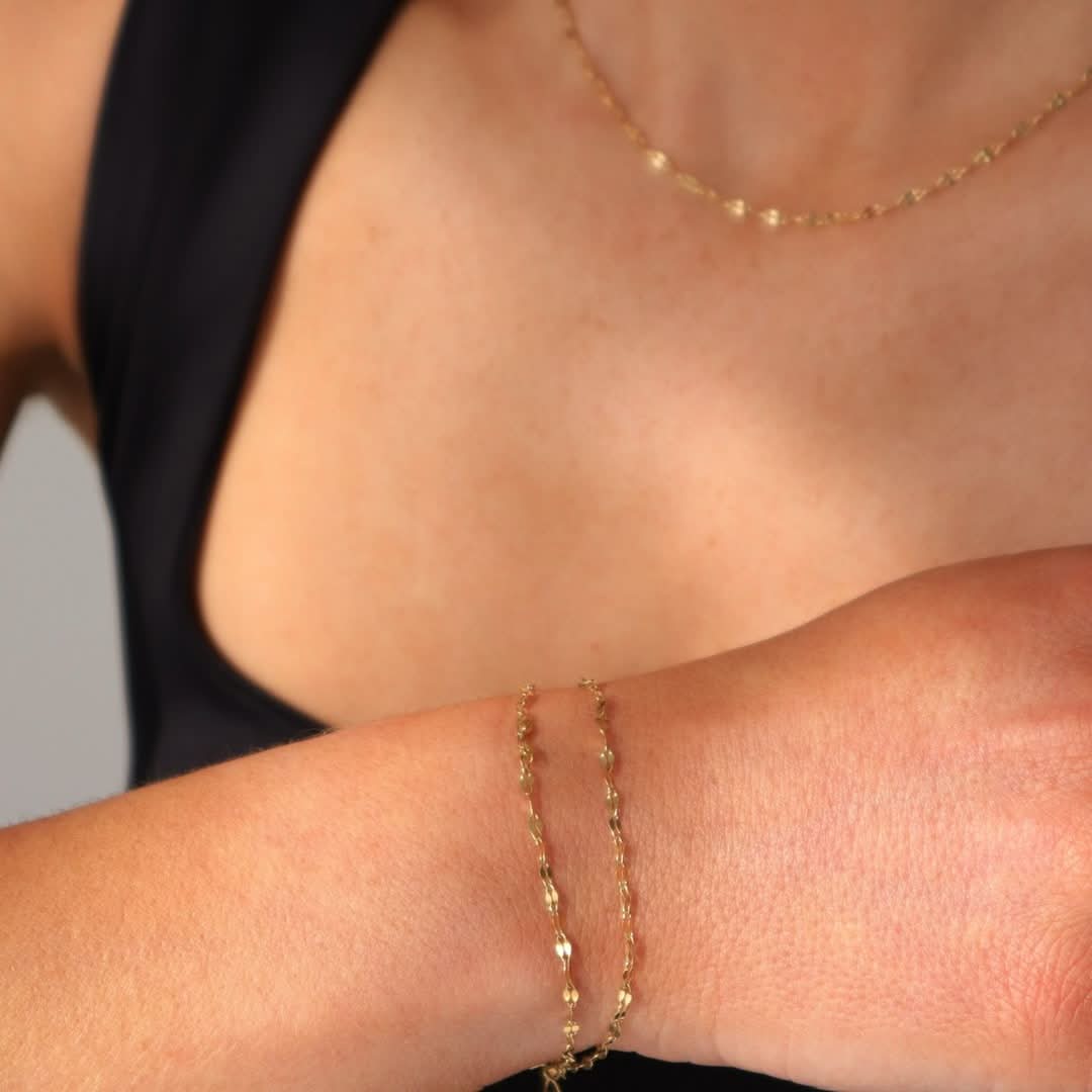 Double Dainty Bracelet Gold - Image 3
