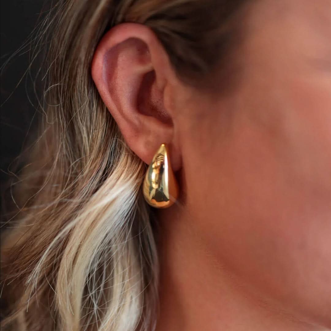 Droplet Earrings Gold - Image 3