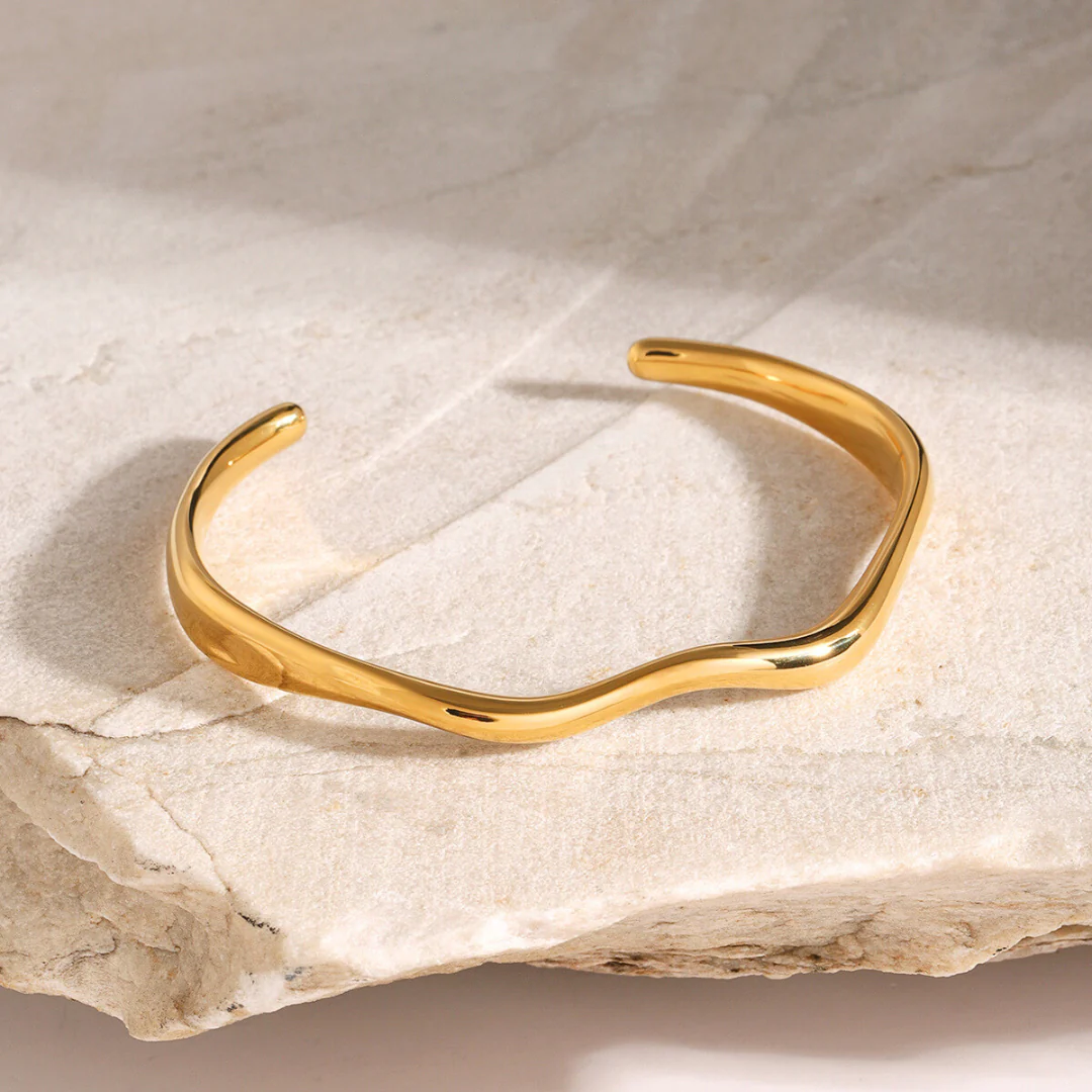 Wave Bangle Bracelet Gold